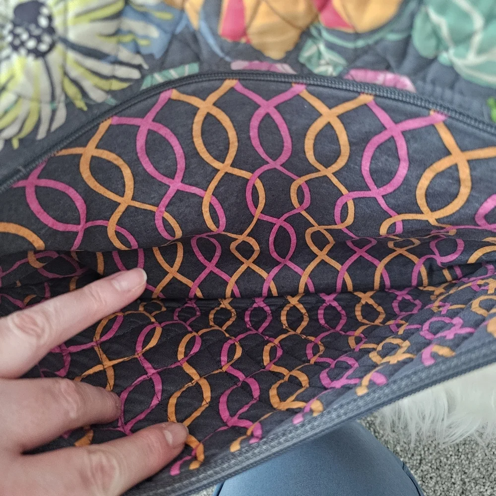 Vera Bradley Jazzy Bloom Computer Bag/Messenger Bag
